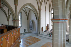 Das Gerüst ist in der Stadtpfarrkirche abgebaut (Foto: Karl-Franz Thiede)